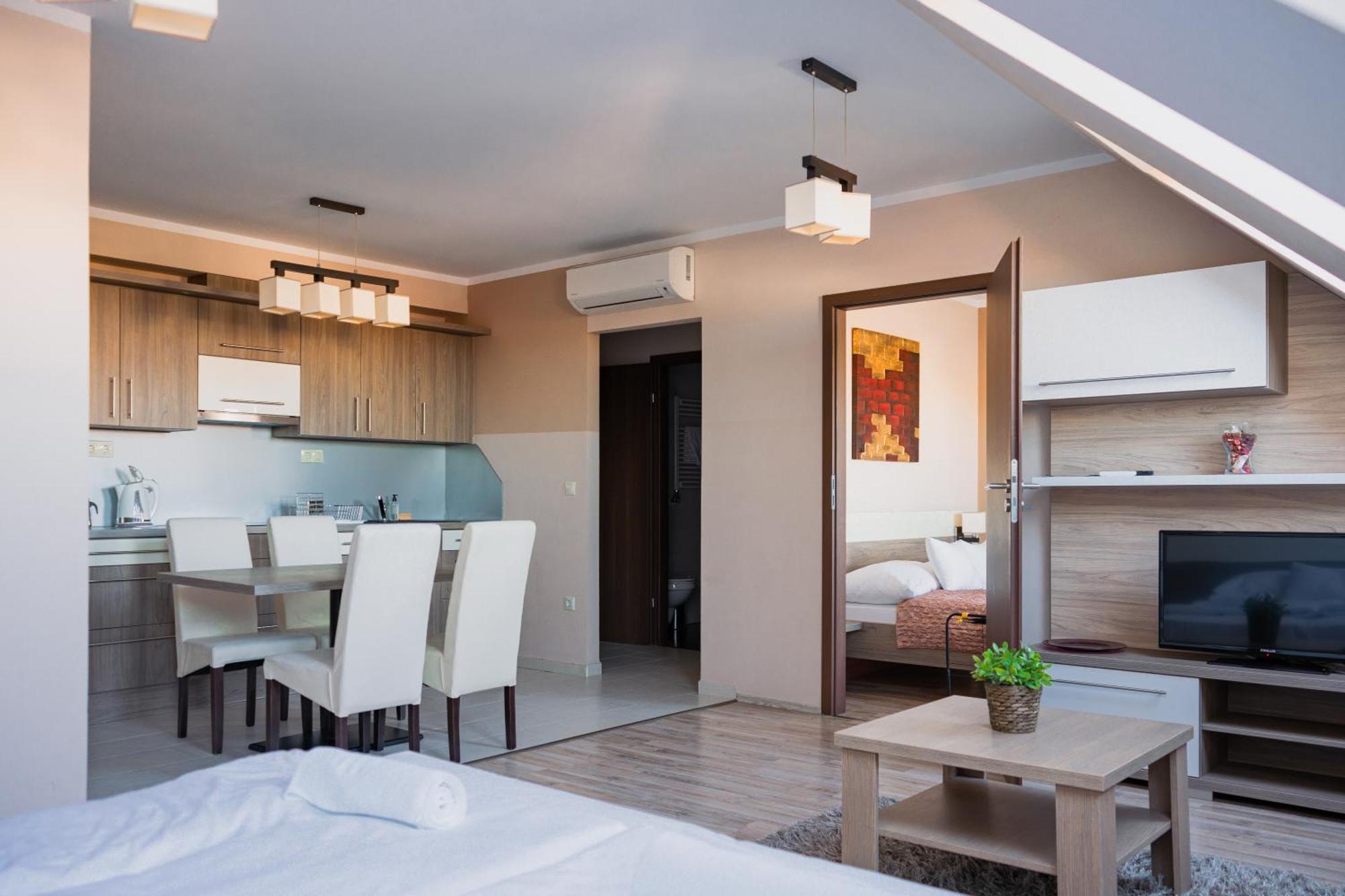 Zafír Apartmanház Sárvár Exteriér fotografie